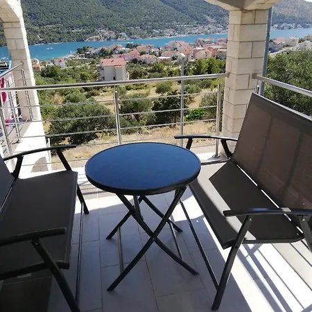 Apartments Villamare Grebastica Exterior photo