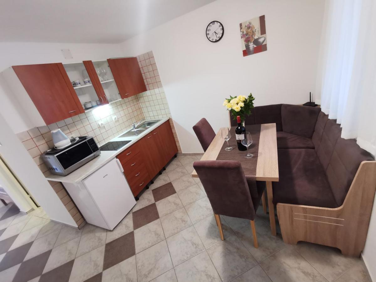 Apartment Villamare Grebastica