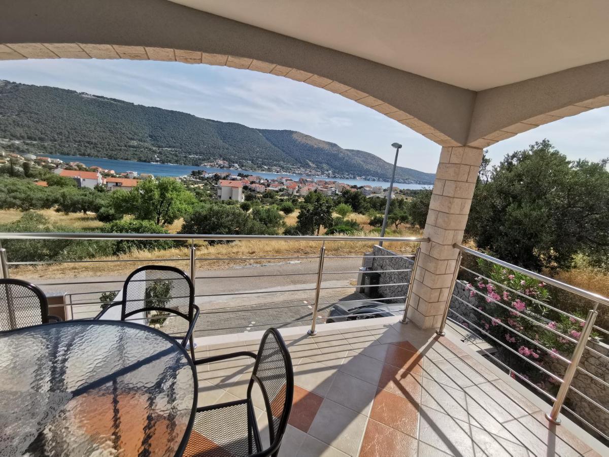 Apartment Villamare Grebastica