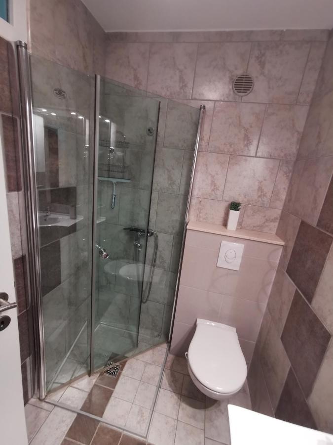 Villamare Apartmán *