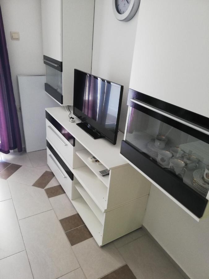 Villamare Apartment Grebastica